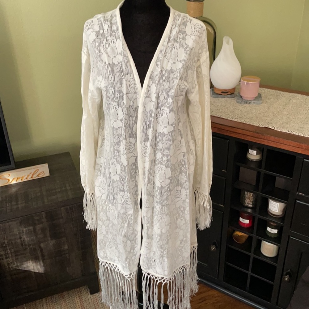 MINKPINK Fringe Cream Kimono